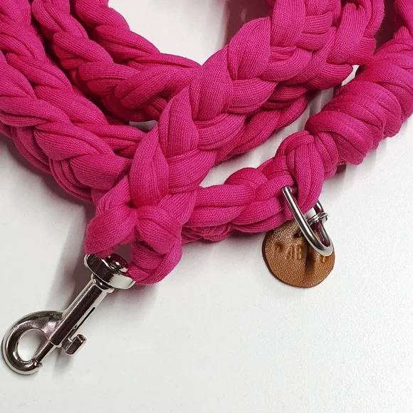 Pablo Hot Pink T Shirt Yarn Braided Dog Leash - Picture 2 of 4